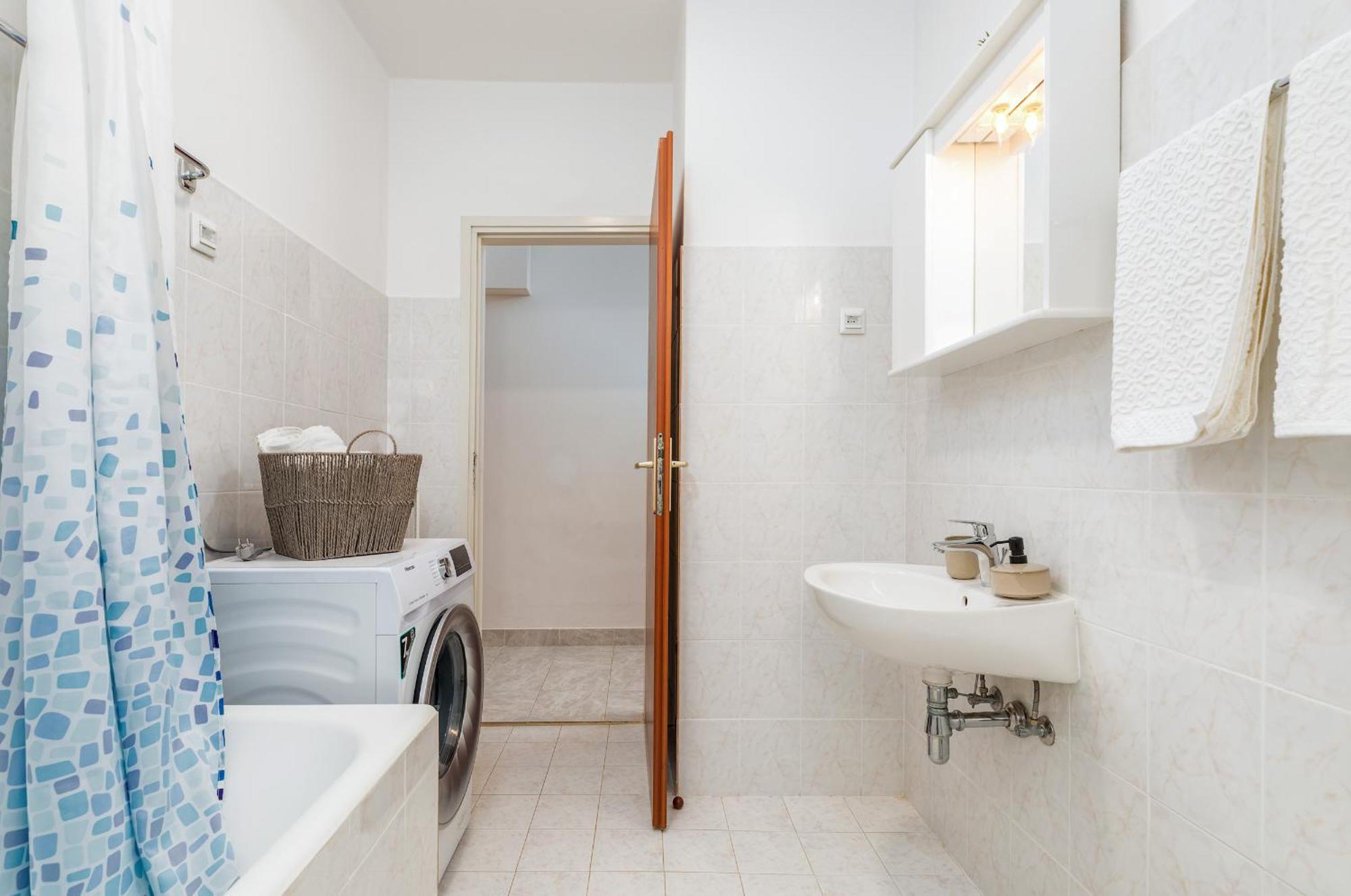 Apartment Tesic Close To The Sea With Shared 4Xbicycles Fažana Εξωτερικό φωτογραφία