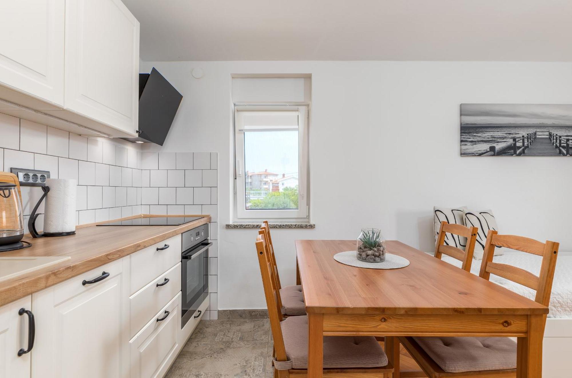 Apartment Tesic Close To The Sea With Shared 4Xbicycles Fažana Εξωτερικό φωτογραφία