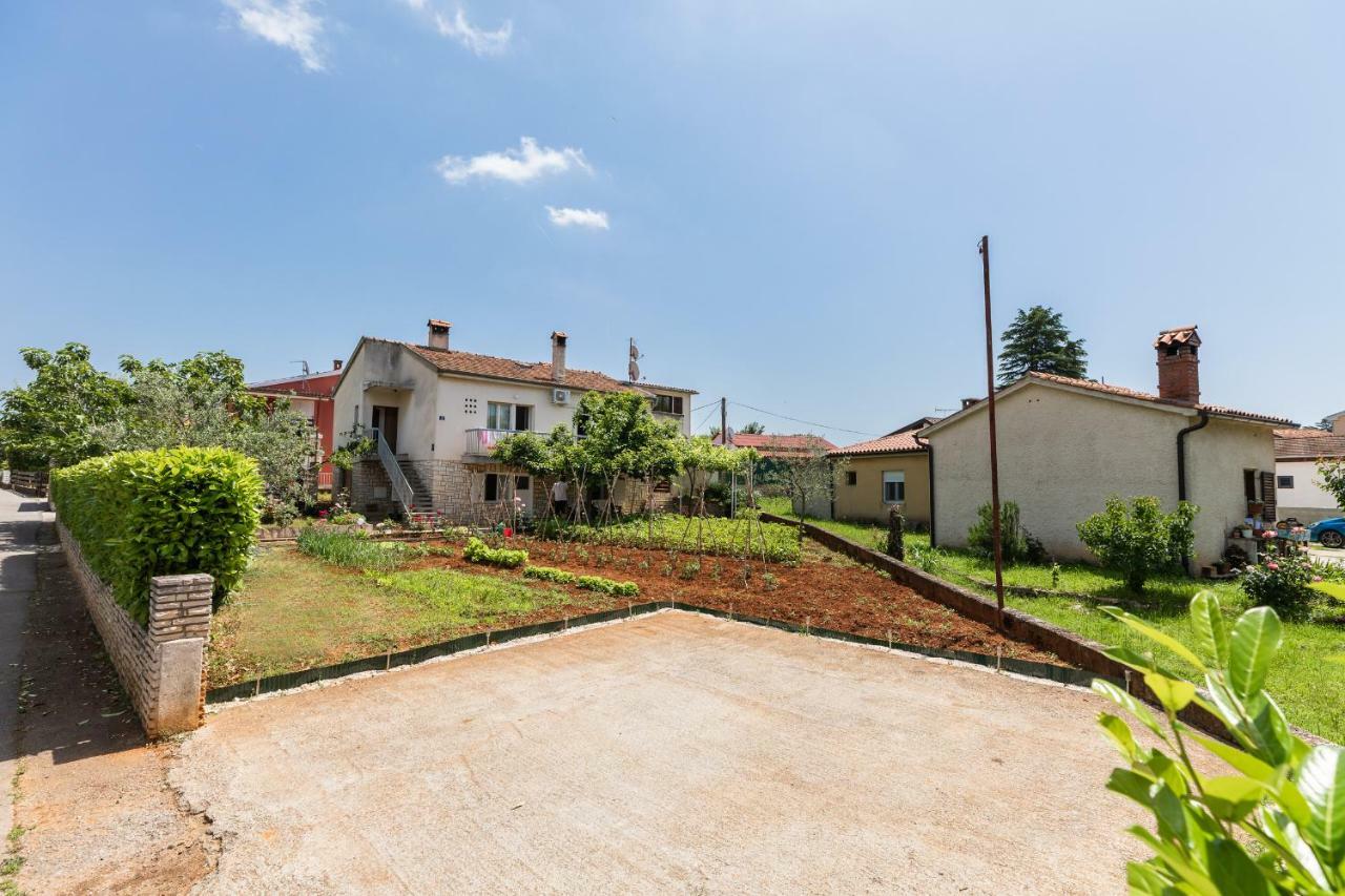 Apartment Tesic Close To The Sea With Shared 4Xbicycles Fažana Εξωτερικό φωτογραφία